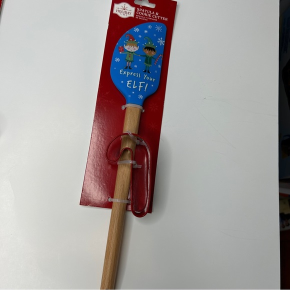 NEW Christmas Spatula & Cookie Cutter Bundle - Picture 7 of 12